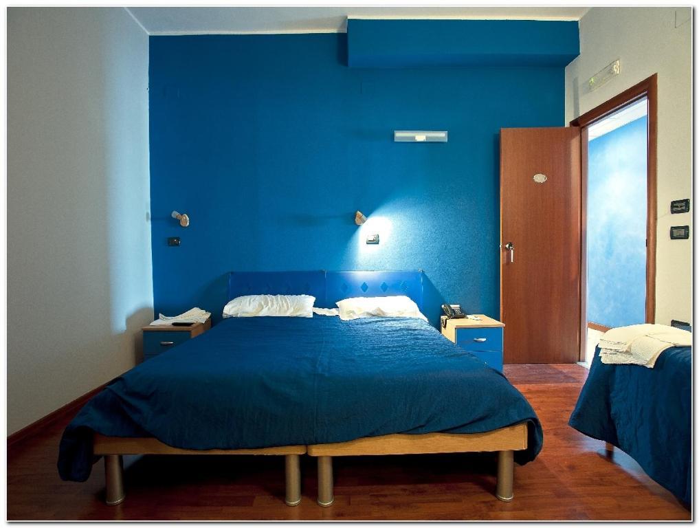 Hotel Veronese Cerignola Værelse billede